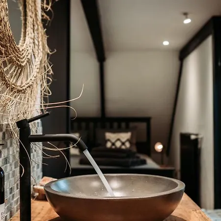 Het Houten Huisje 84 Luxe vakantiewoning Zuid Limburg Simpelveld Buitenkant foto